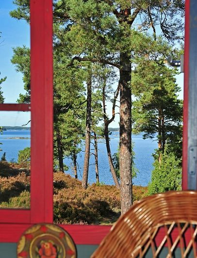 Galeriebild Eindrucksvolle Schwedenvilla auf der Insel -  Fågelö/ Kallsö 