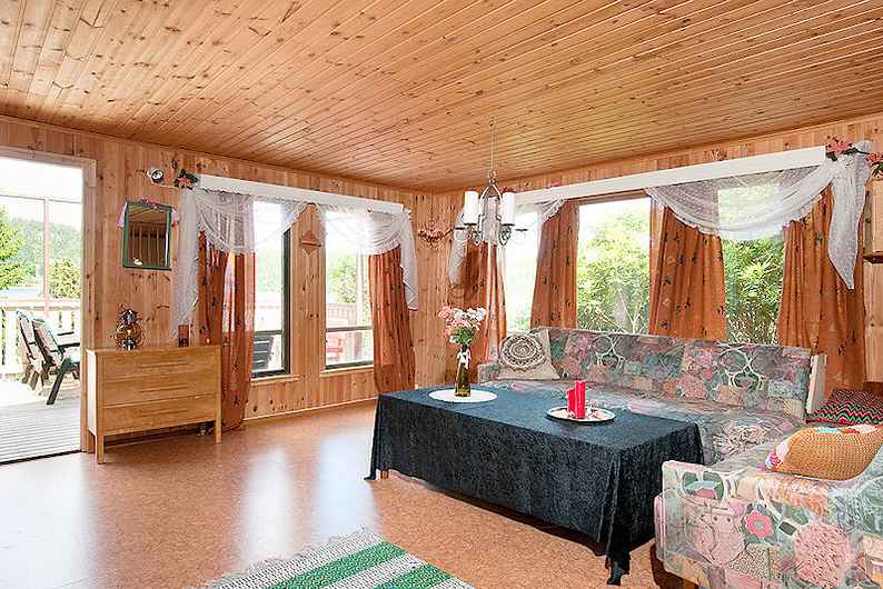 Galeriebild Wildes Wassergrundstück in der schwedischen Provinz Bohuslän