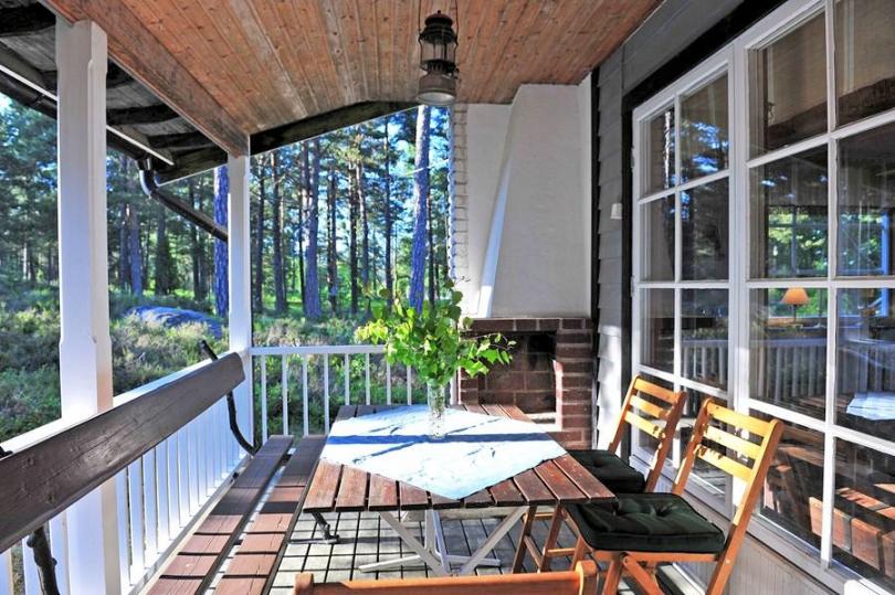 Galeriebild Trauminsellage im Ostsee Skärgård vor der kleinen Küstenstadt Västervik