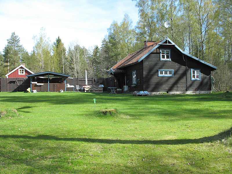 Galeriebild Schwedische Superhauslage auf der Insel Torsö im riesigen See VÄNERN