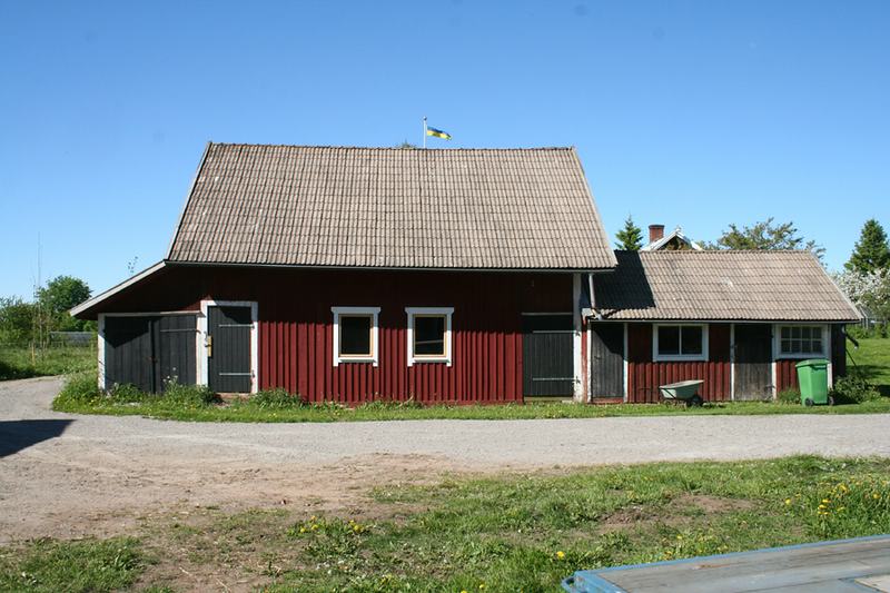 Galeriebild Solberga - Toller Pferdehof auf dem Lande mit insgesamt 18 ha Wiesen- u. Weidenareal