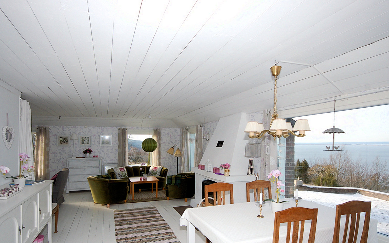 Galeriebild Paukenschlag am Binnenmeer VÄTTERN, dem zweitgrößten See Schwedens, in dieser fantastischen Immobilientraumlage!  