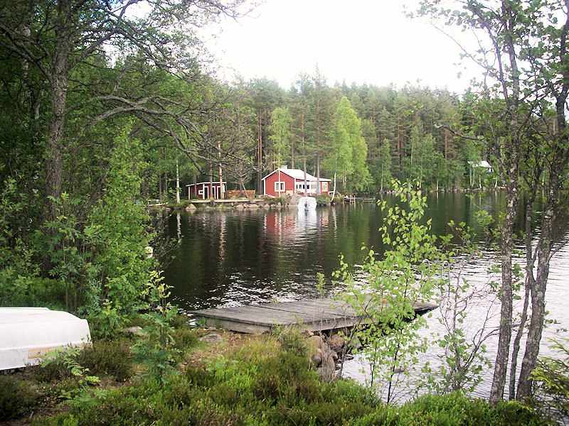 Paradiesische Verhältnisse am großen See Bredreven in Värmland. Ein echtes Seeufergrundstück nur für Sie....! Galeriebild Lövneset 84