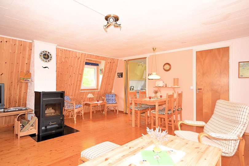 Galeriebild Das Sonnenparadies "Äpplaryd" nahe See Övingen heißt Sie herzlich willkommen. So eine tolle Lage!