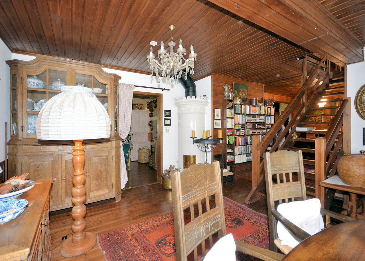Die Wohnstube bietet viele Überraschungen "aus alten Zeiten" Galeriebild Paukenschlag am fantastischen Schärengarten von St. Anna / Söderköping / Ostseeküstenlage, südlich von Stockholm