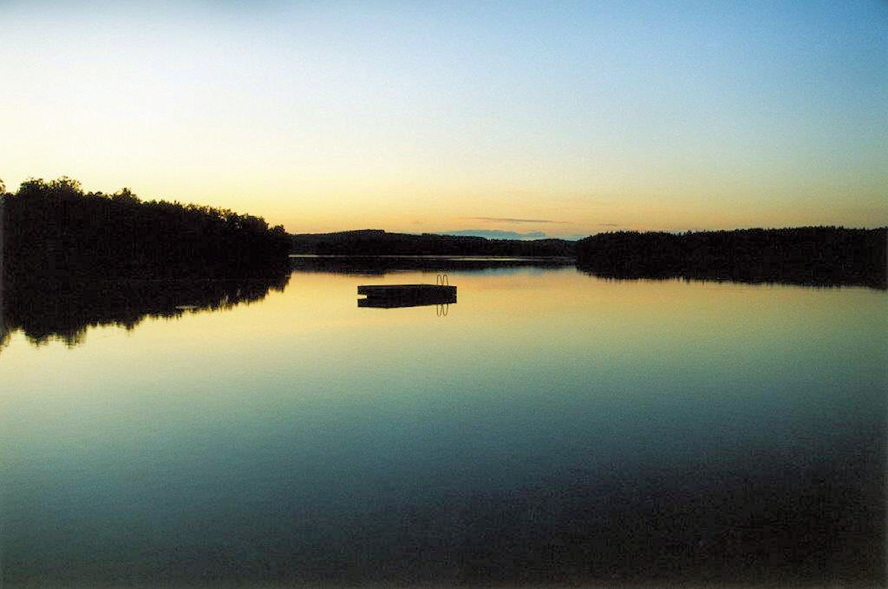 Lebe Deine Träume.... Galeriebild Paukenschlag am See Helgasjön! Neubauchance für Top-Villa auf Top-Seegrundstück in der historischen Provinz Småland