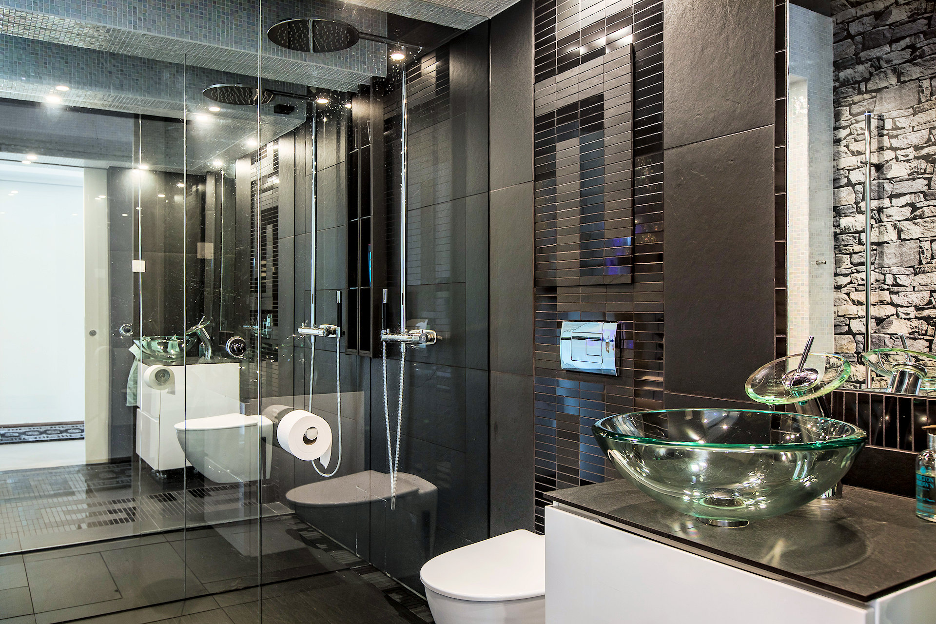 Badezimmer im EG