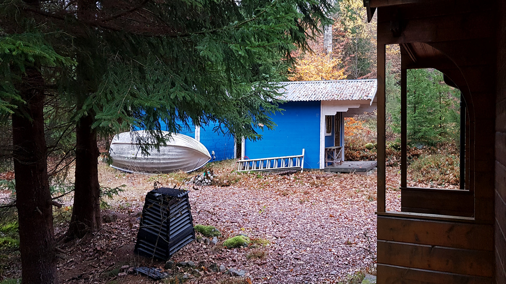 Beide Blockhäuser verfügen über ein kleines Vorrats- + Gerätehaus Fagerhult 8