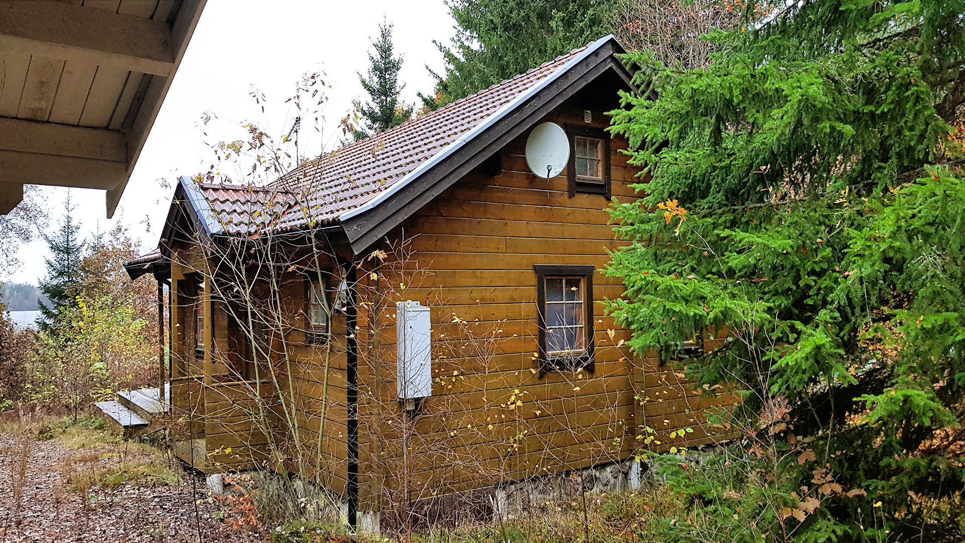 Sicht auf das Haus vom Weg aus - gut zu erreichen Fagerhult 26
