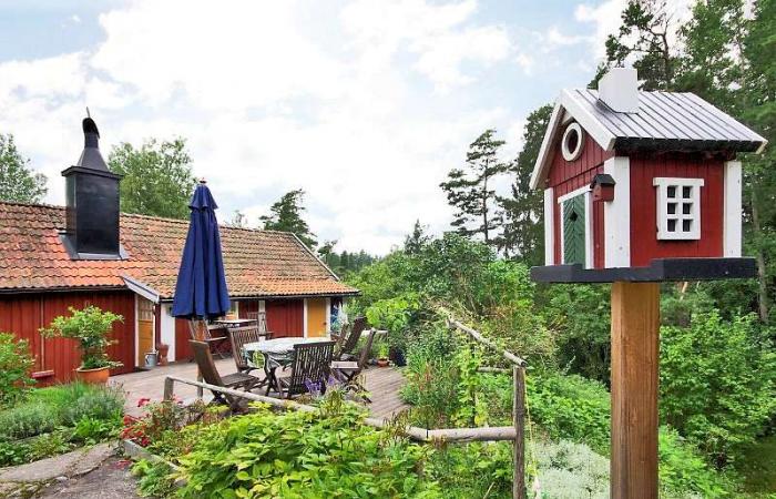 Schweden Immobilien - Historischer, kleiner (ehemaliger) Waldbauernhof im Bereich Edsbruk / schwedische Ostseeküste