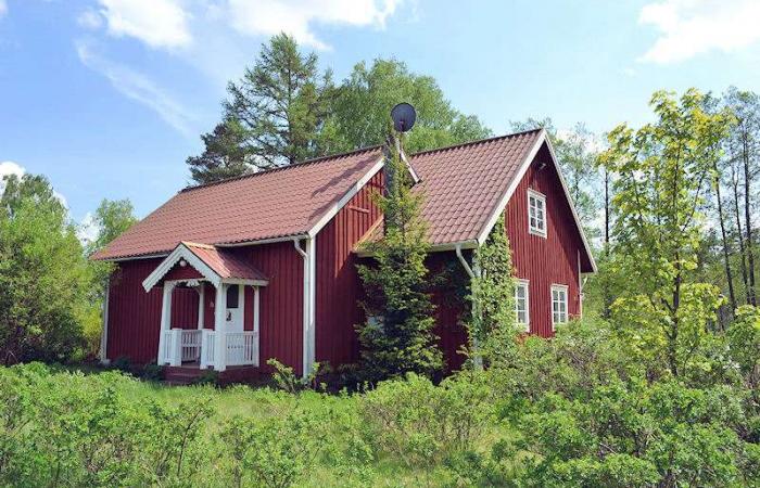 Schweden Immobilien - "Rustabo" am schönen See Jansbergssjön. Willkommen im Naturparadies Halland