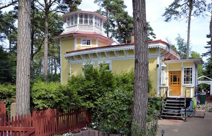 Schweden Immobilien - Die Villa "Kommandante", ein magisches Immobilienangebot an der schwedischen Ostseeküste des Küstenstädtchens Åhus