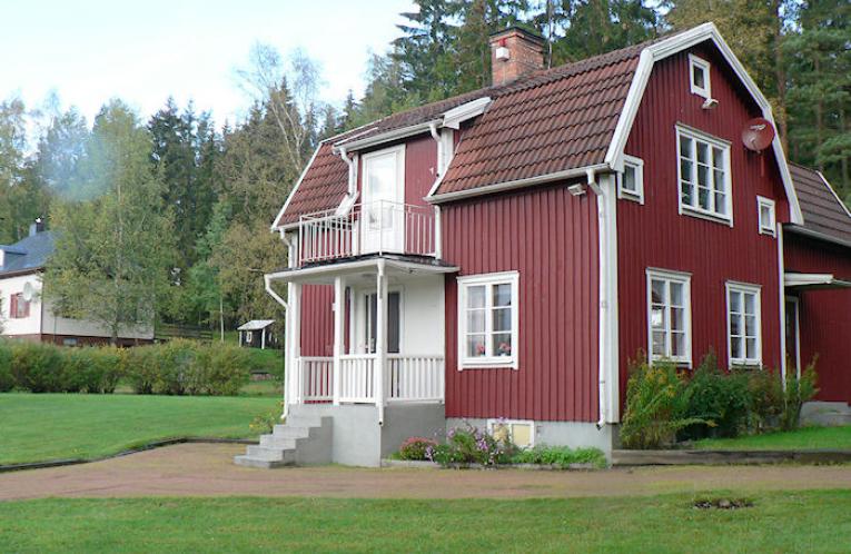 Schweden Immobilien - Klassisches Wohnhaus in Ortsrandlage von Bruzaholm Schweden Immobilien - Klassisches Wohnhaus in Ortsrandlage von Bruzaholm
