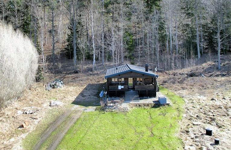 Schweden Immobilien - Blockbohlenhaus Djursnäs im Bereich der Ostseeküste / Västervik Schweden Immobilien - Blockbohlenhaus Djursnäs im Bereich der Ostseeküste / Västervik