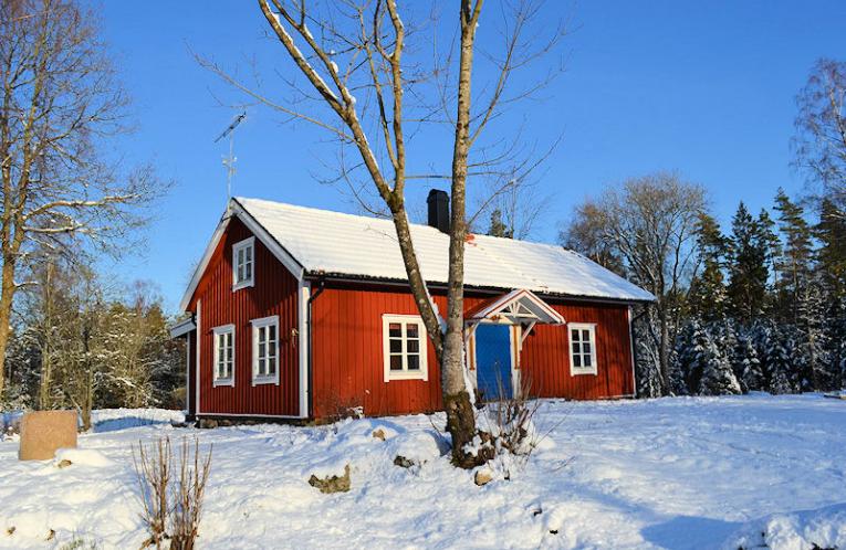 Schweden Immobilien - Torp Eskilsbo - Schmuckstück in den tiefen Wäldern der südschwedischen Wildnis nahe See BOLMEN Schweden Immobilien - Torp Eskilsbo - Schmuckstück in den tiefen Wäldern der südschwedischen Wildnis nahe See BOLMEN
